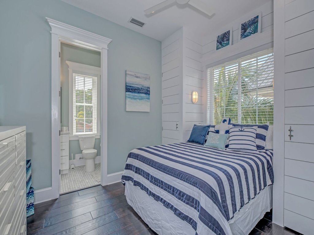 Casa Amiga Vacation Rental in Anna Maria - RedAwning