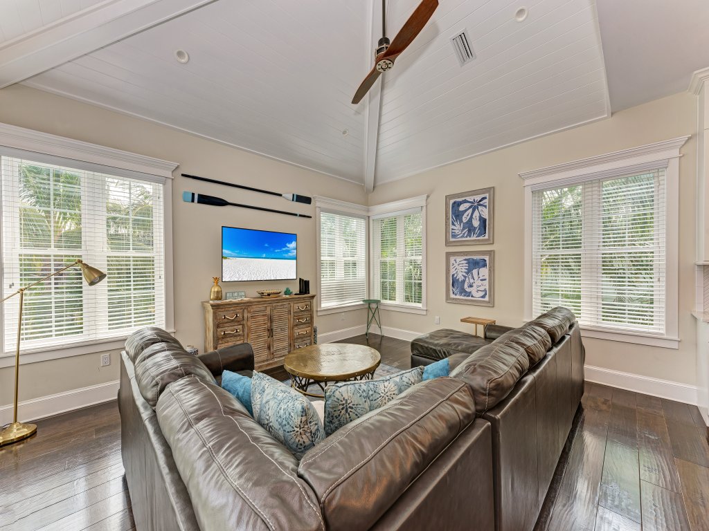Casa Amiga Vacation Rental in Anna Maria - RedAwning