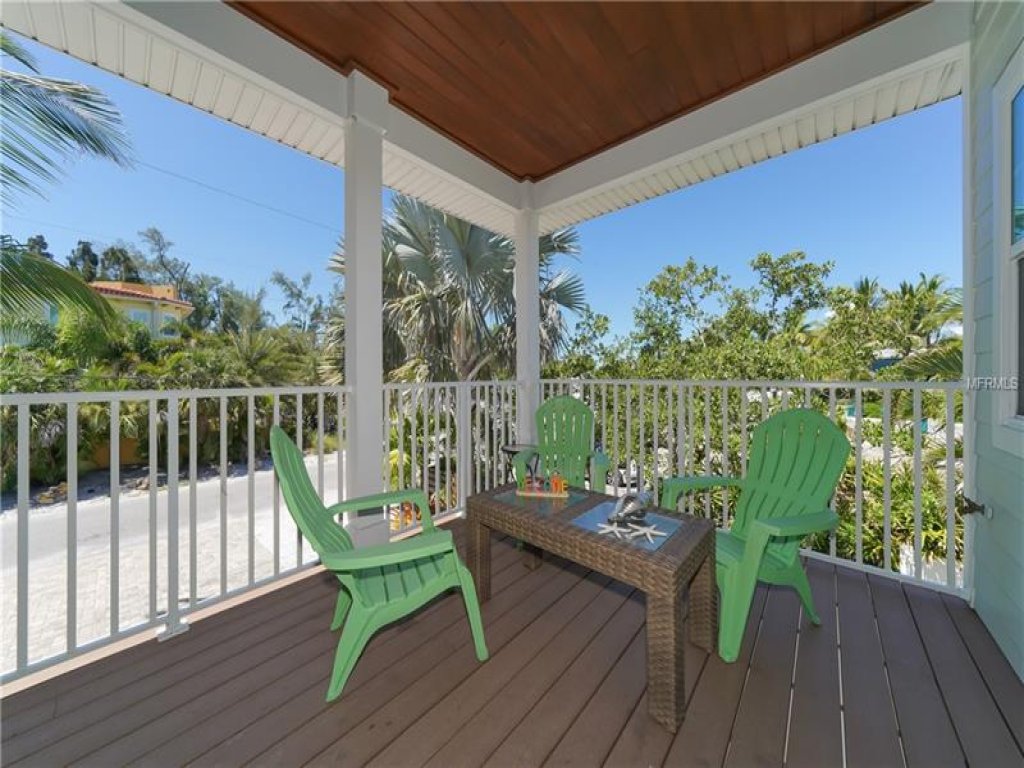 FootPrints in the Sand Vacation Rental in Holmes Beach - RedAwning