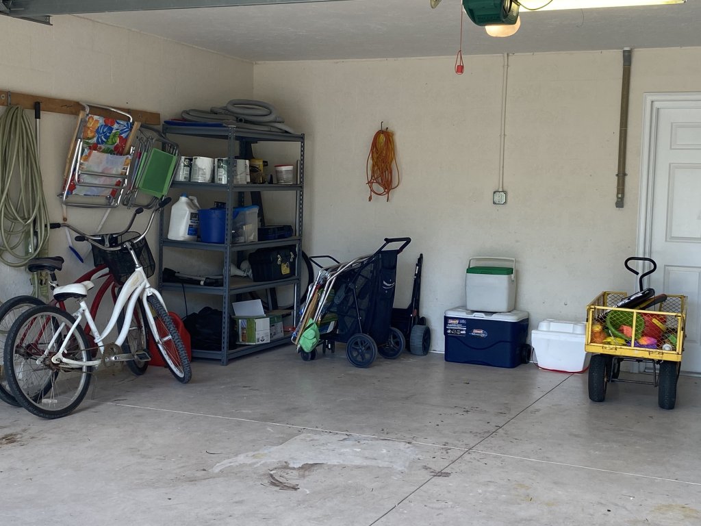 Kickback Cabana Vacation Rental in Holmes Beach - RedAwning