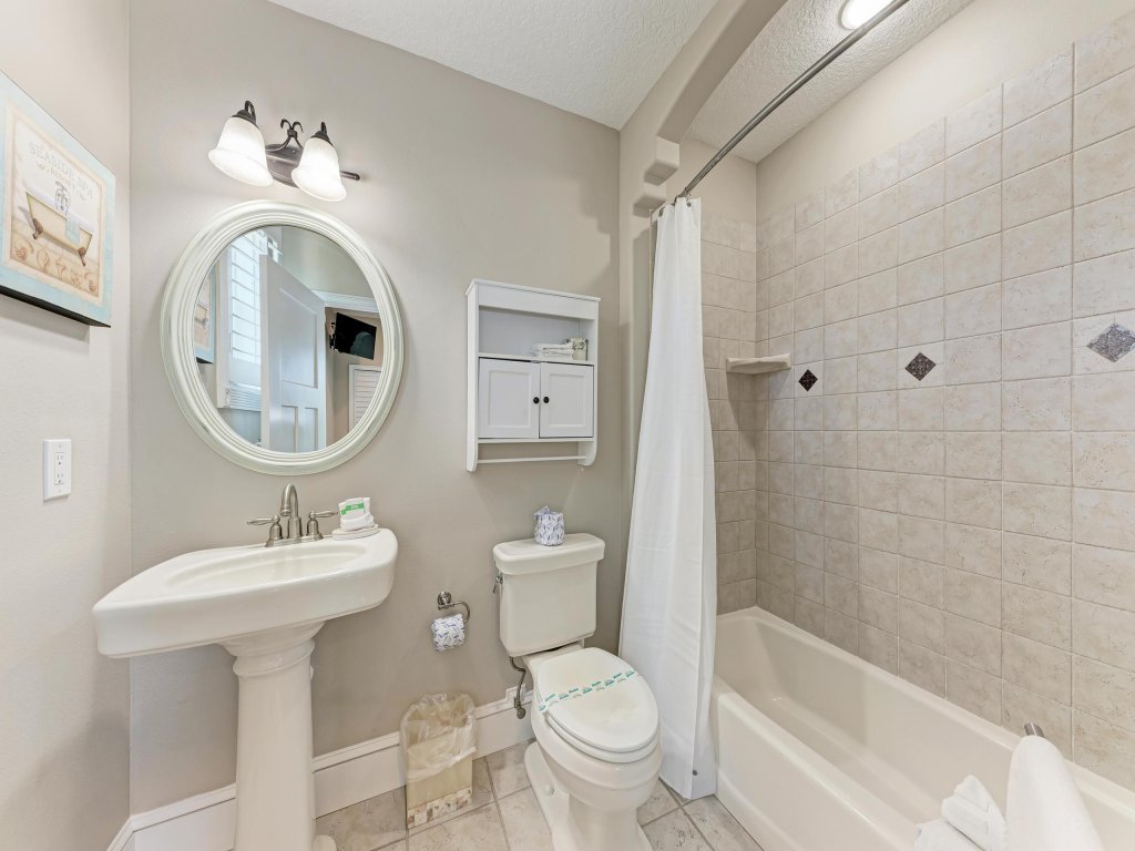 Once Upon a Tide Vacation Rental in Anna Maria - RedAwning