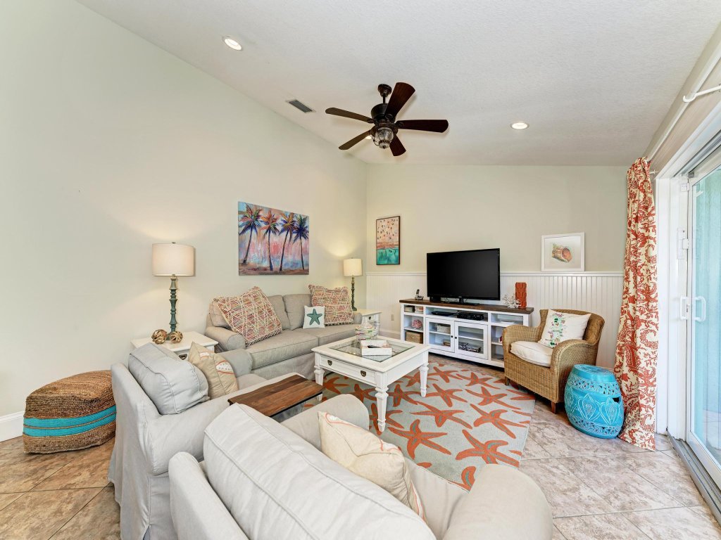 Caribbean Surf Vacation Rental in Holmes Beach - RedAwning