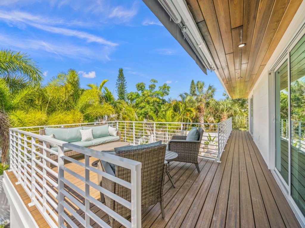 Gulf Shore Retreat Vacation Rental in Anna Maria - RedAwning