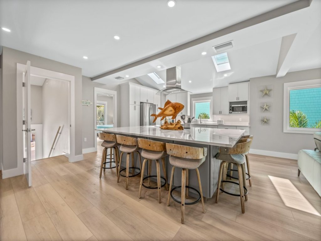 Gulf Shore Retreat Vacation Rental in Anna Maria - RedAwning