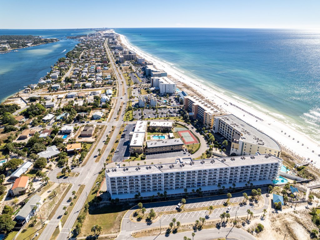 Recently renovated 2 bedroom/2 bath on 7th floor! Vacation Rental in Fort Walton Beach - RedAwning