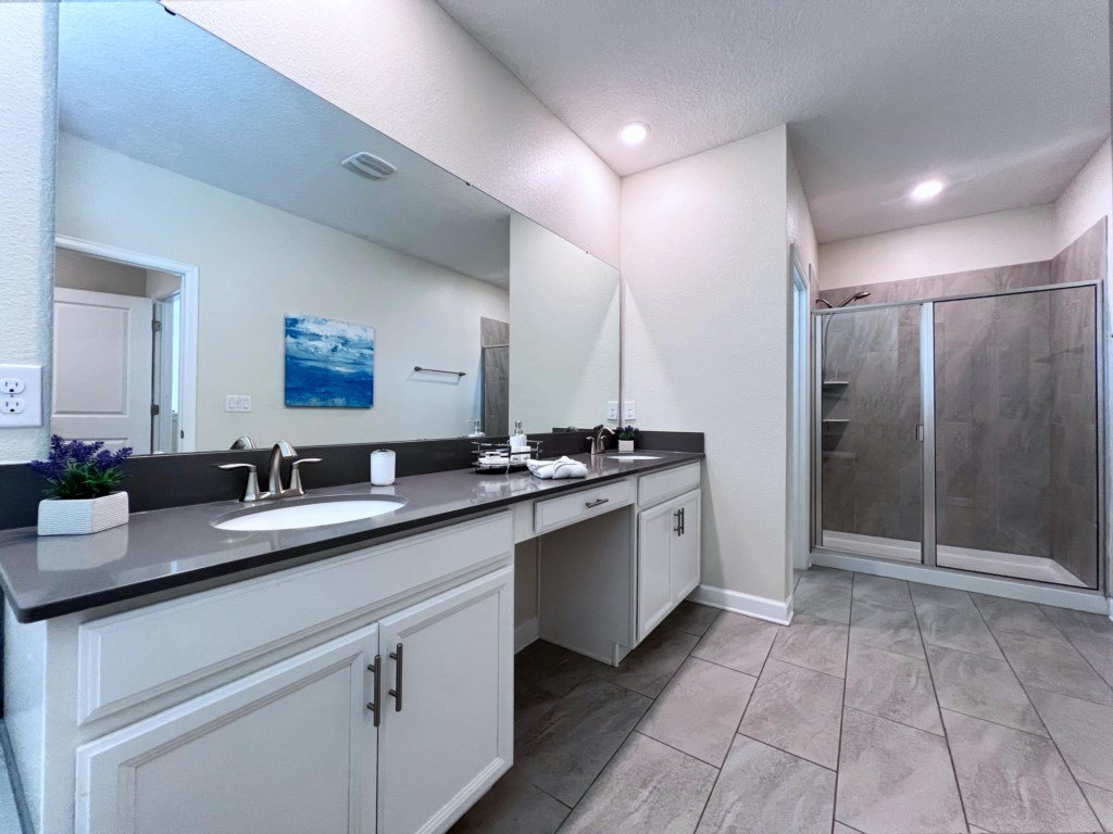 5 Bed 5 Bath South Facing  Pool Home Storey Lake Vacation Rental in Kissimmee - RedAwning