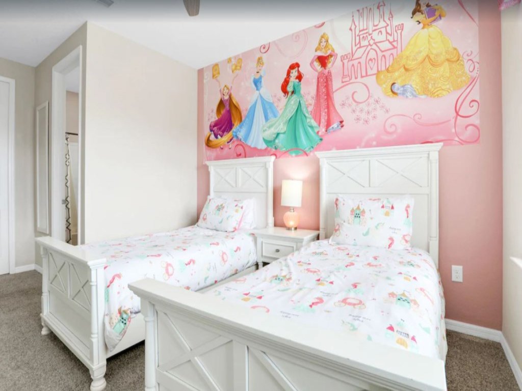 Beautiful Pool Villa with Spa and Game Room Vacation Rental in Kissimmee - RedAwning