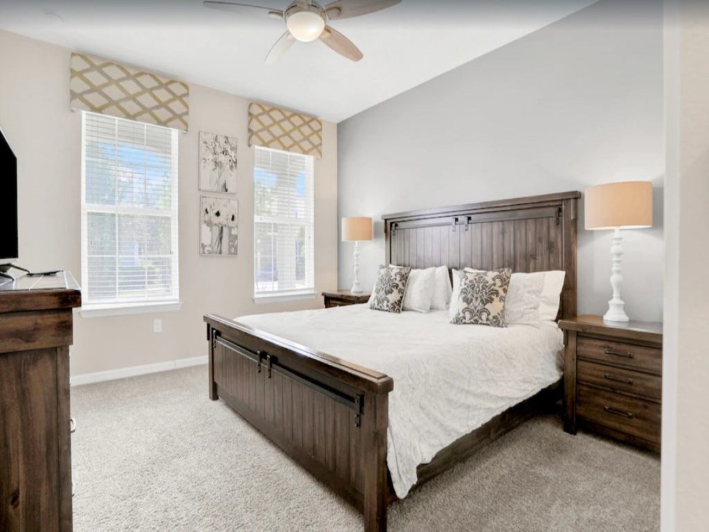 Beautiful Pool Villa with Spa and Game Room Vacation Rental in Kissimmee - RedAwning