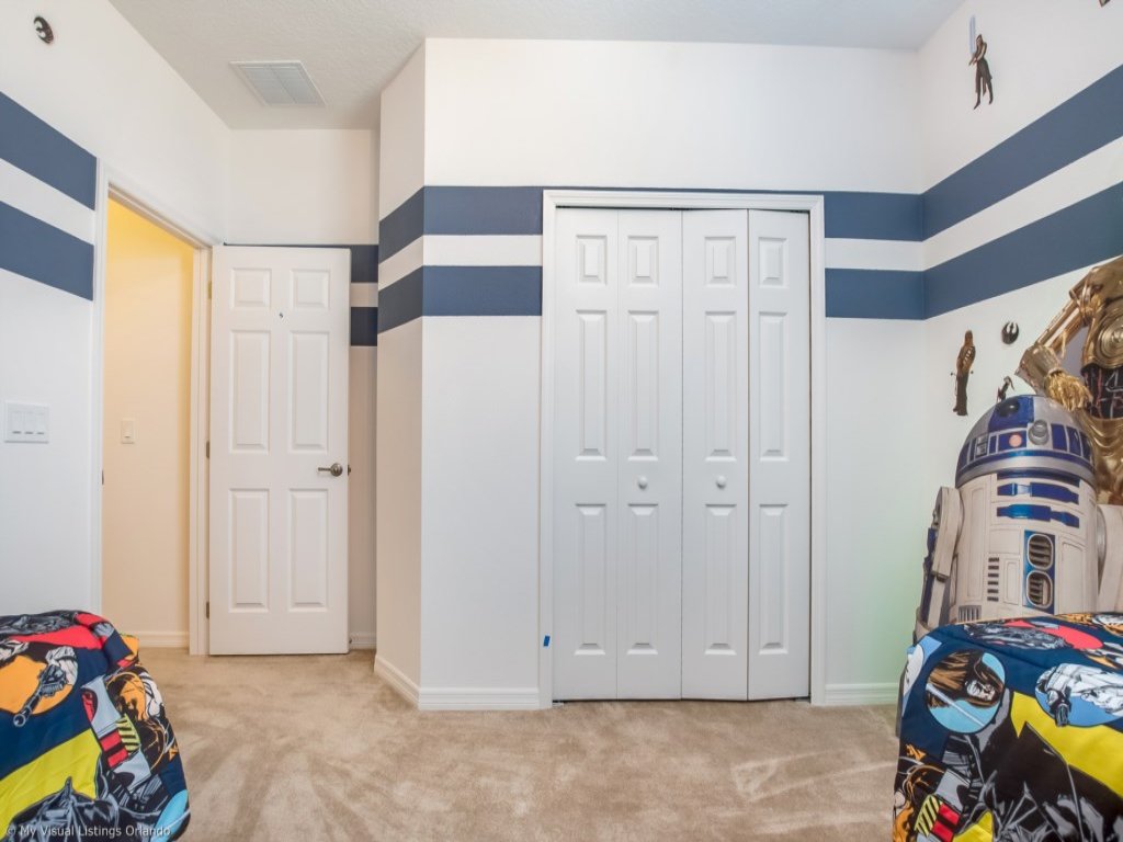 9 Ensuites & Themed Rooms- Pool/Spa- Floor Plan  Vacation Rental in Davenport - RedAwning