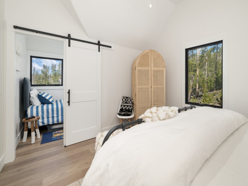 Ski Shores: The Lodge Vacation Rental in Grand Lake - RedAwning