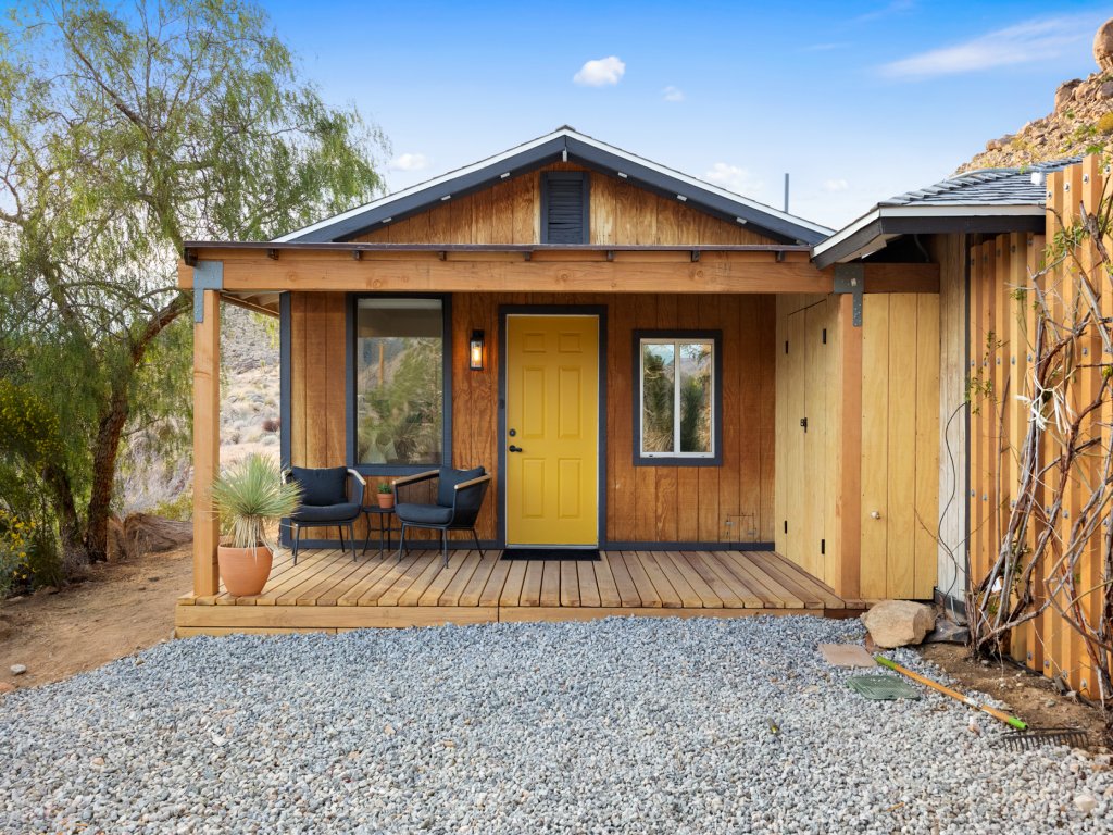 Moonbeam Mountain - Stylish Home w/Private Boulders + Hot Tub! Vacation Rental in California - RedAwning