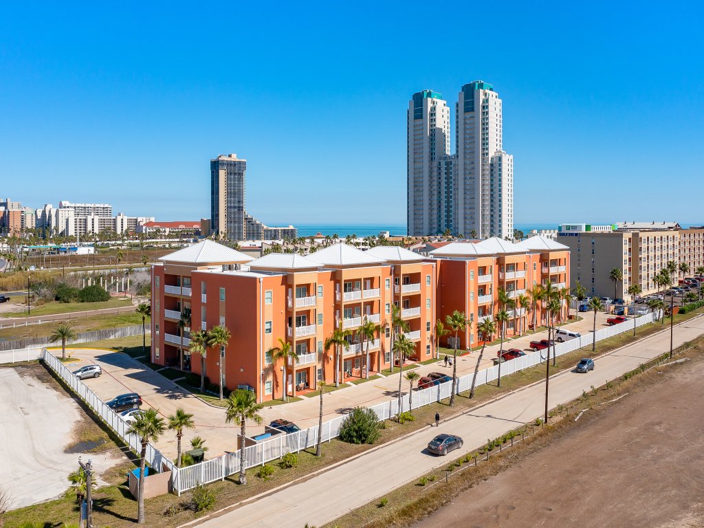 150 Padre Blvd (La Isla F405) Vacation Rental in South Padre Island - RedAwning