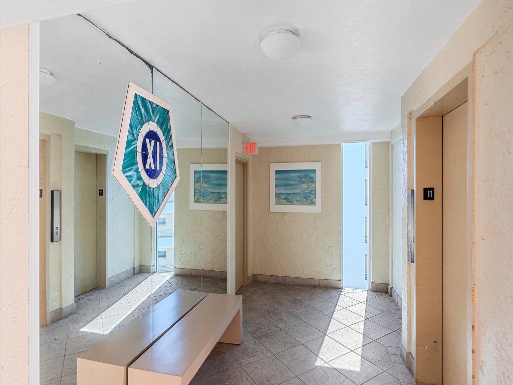Crystal Sands on Siesta Vacation Rental in Siesta Key - RedAwning