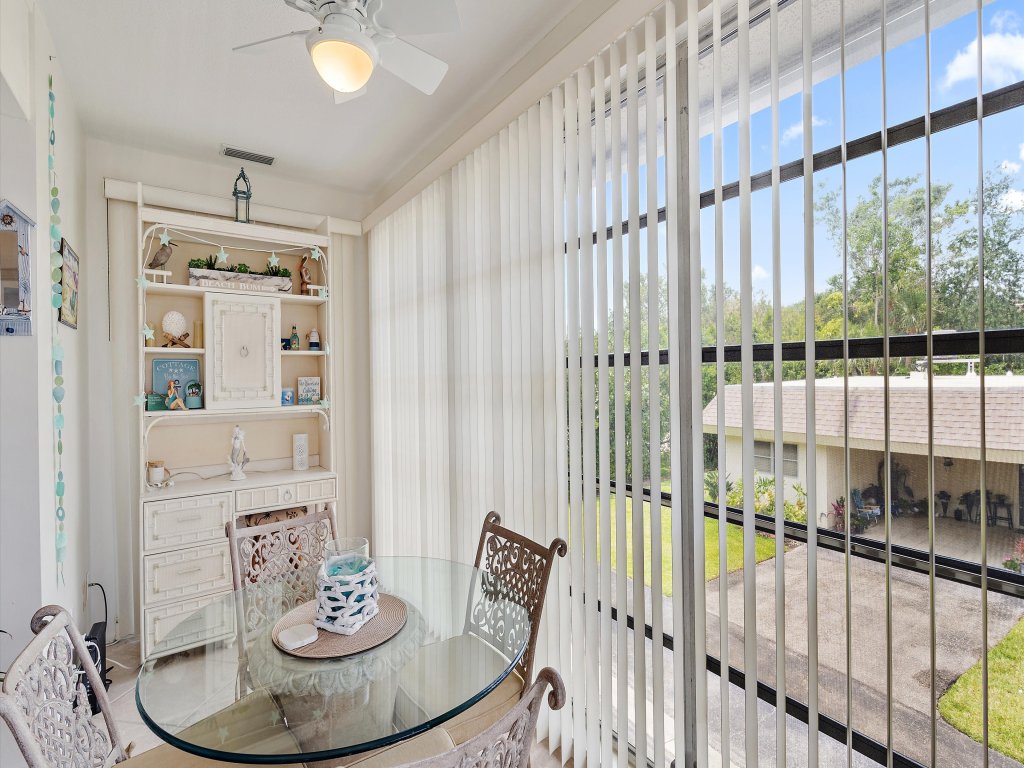 Serenity on Sutton Vacation Rental in Longboat Key - RedAwning