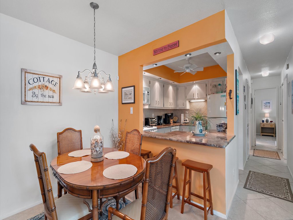 Serenity on Sutton Vacation Rental in Longboat Key - RedAwning