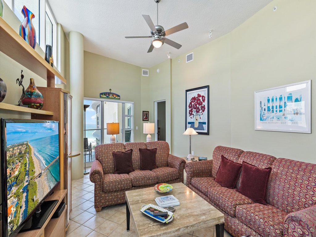 Crescent Siesta Key Charmer Vacation Rental in Siesta Key - RedAwning