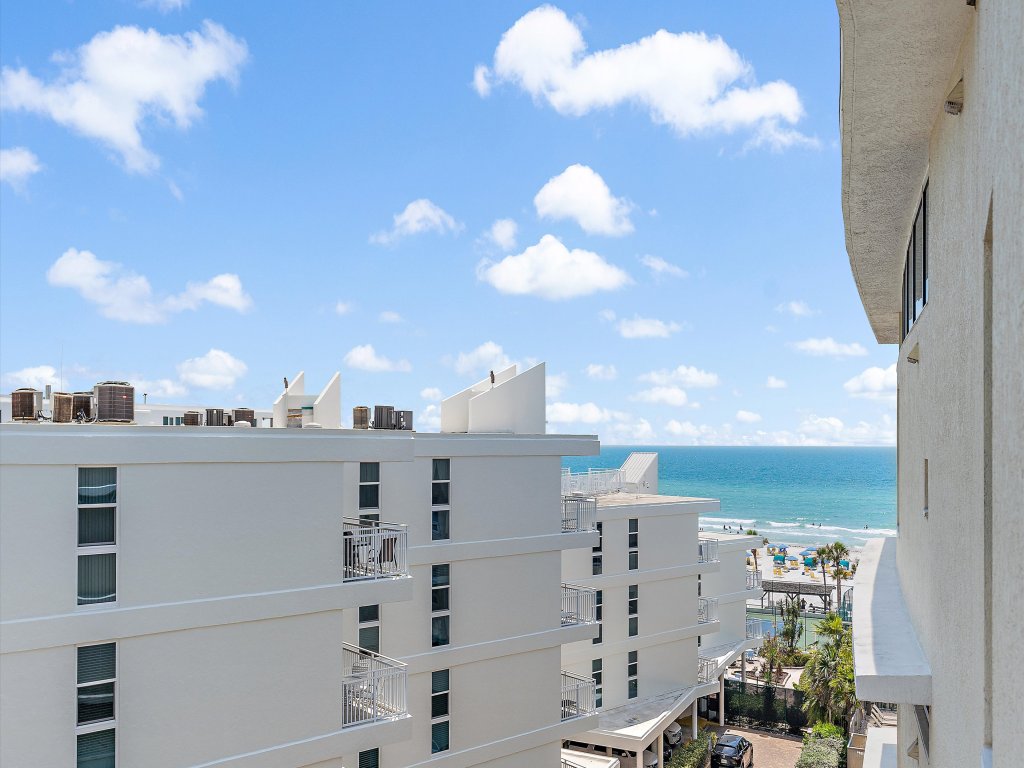 Crescent Siesta Key Charmer Vacation Rental in Siesta Key - RedAwning