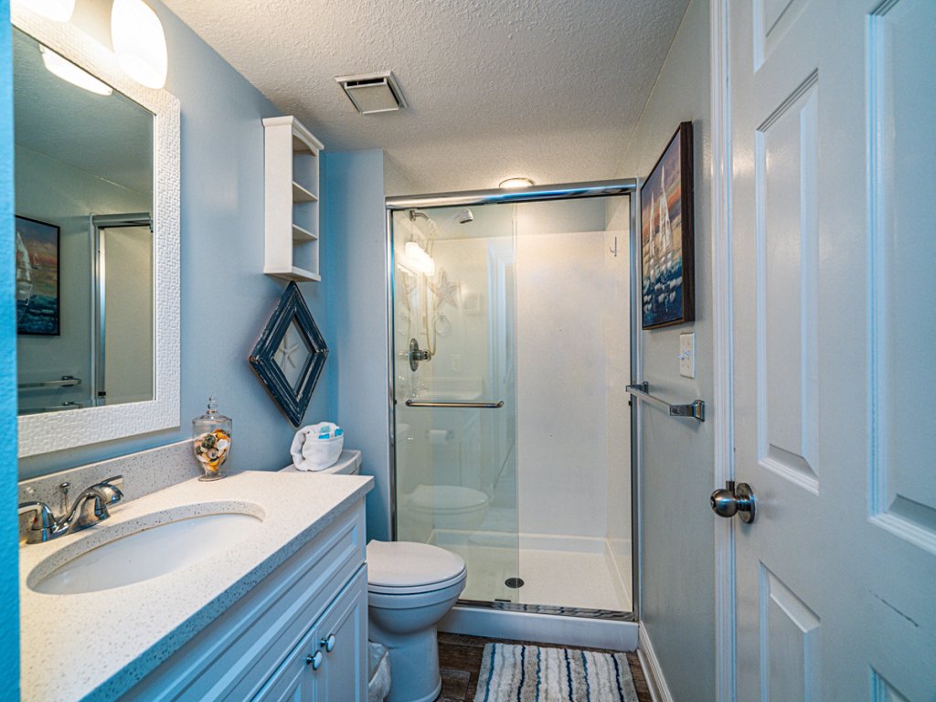Pelican312 Vacation Rental in Destin - RedAwning