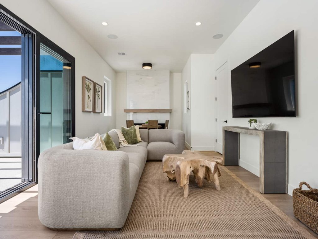 The Beach Front Max Vacation Rental in St. George - RedAwning