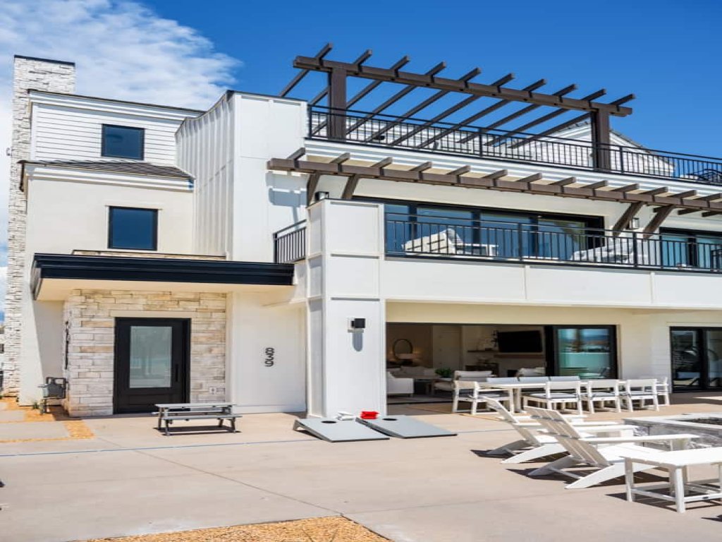 The Beach Front Max Vacation Rental in St. George - RedAwning