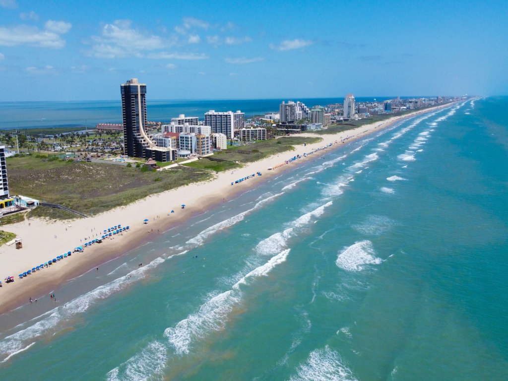 Channel Front with Pool " Hot Tub " Patio Vacation Rental in South Padre Island - RedAwning