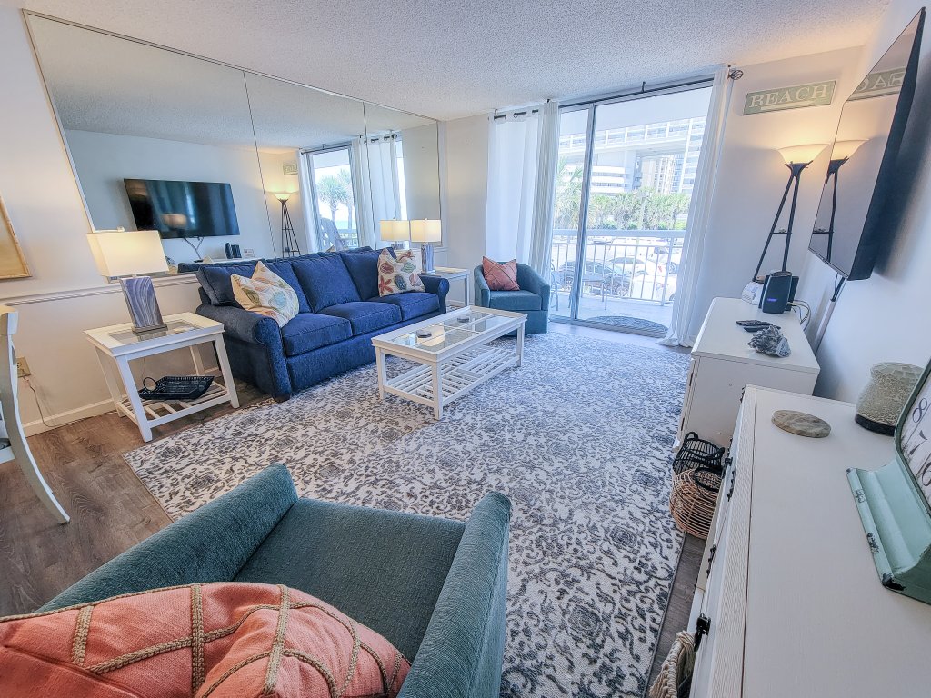 107 South Hampton, full access to resort amenities!!! Vacation Rental in Myrtle Beach - RedAwning