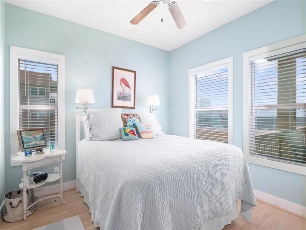 Bella Rossa Vacation Rental in Texas - RedAwning
