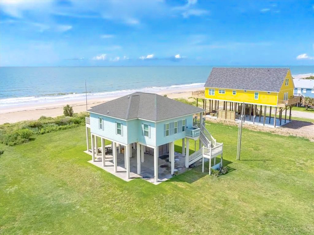 Bella Rossa Vacation Rental in Texas - RedAwning