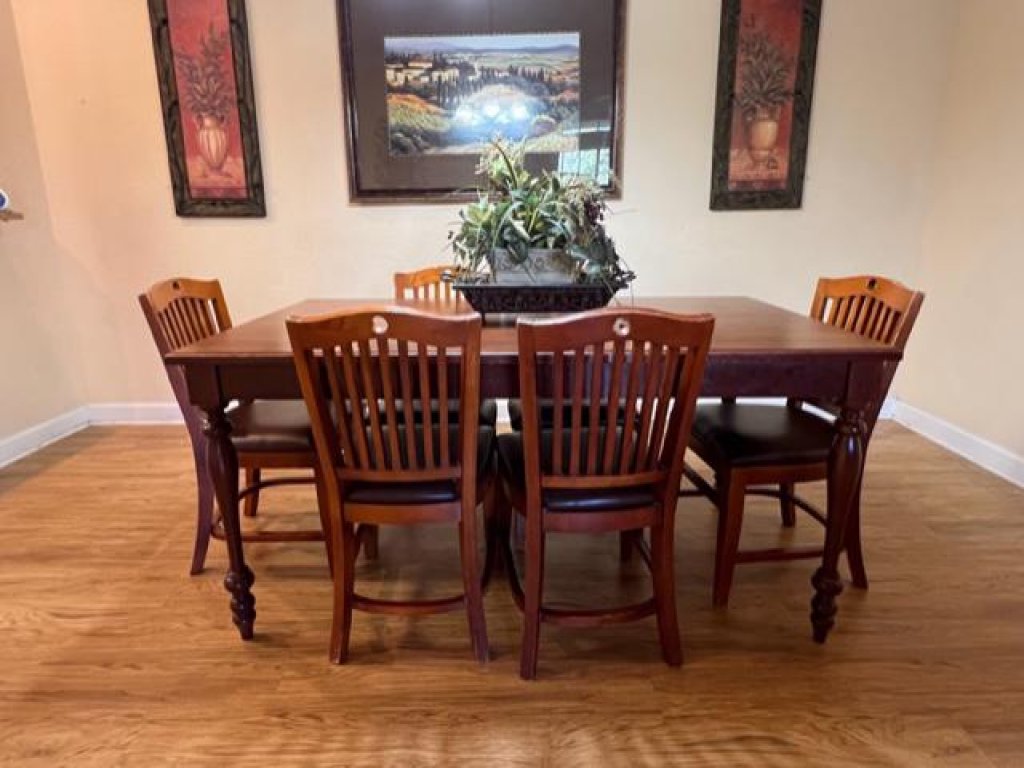 3 Bed 2 Bath Condo Tuscana Resort Vacation Rental in Davenport - RedAwning