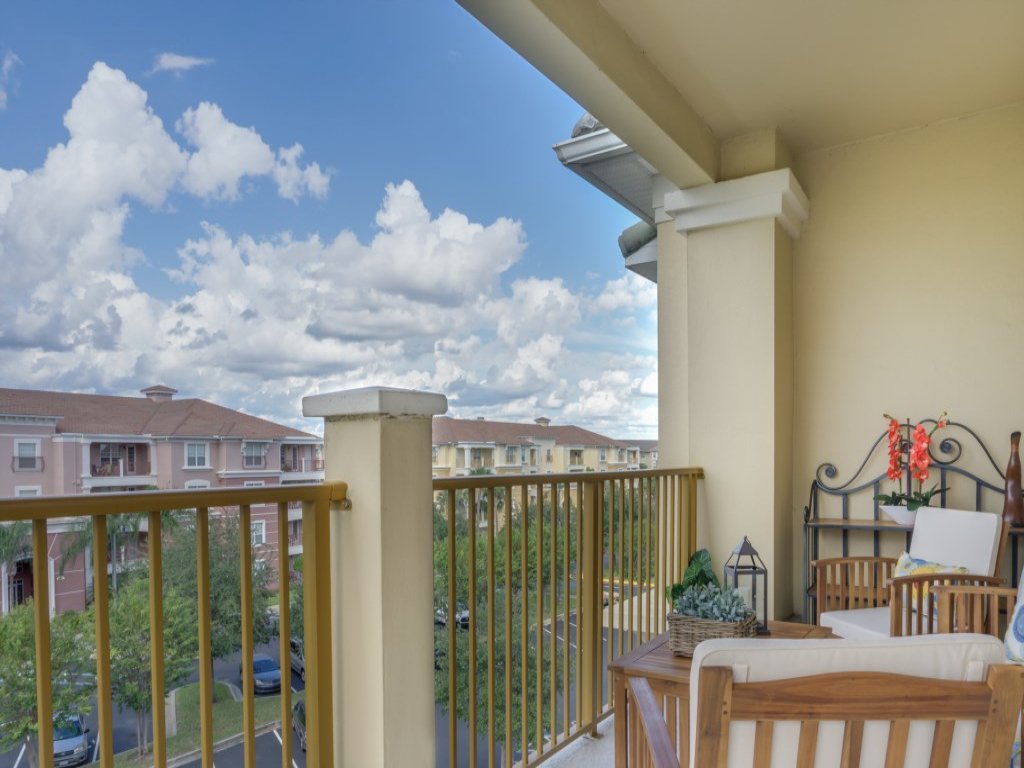  Penthouse Utopia Vacation Rental in Orlando - RedAwning
