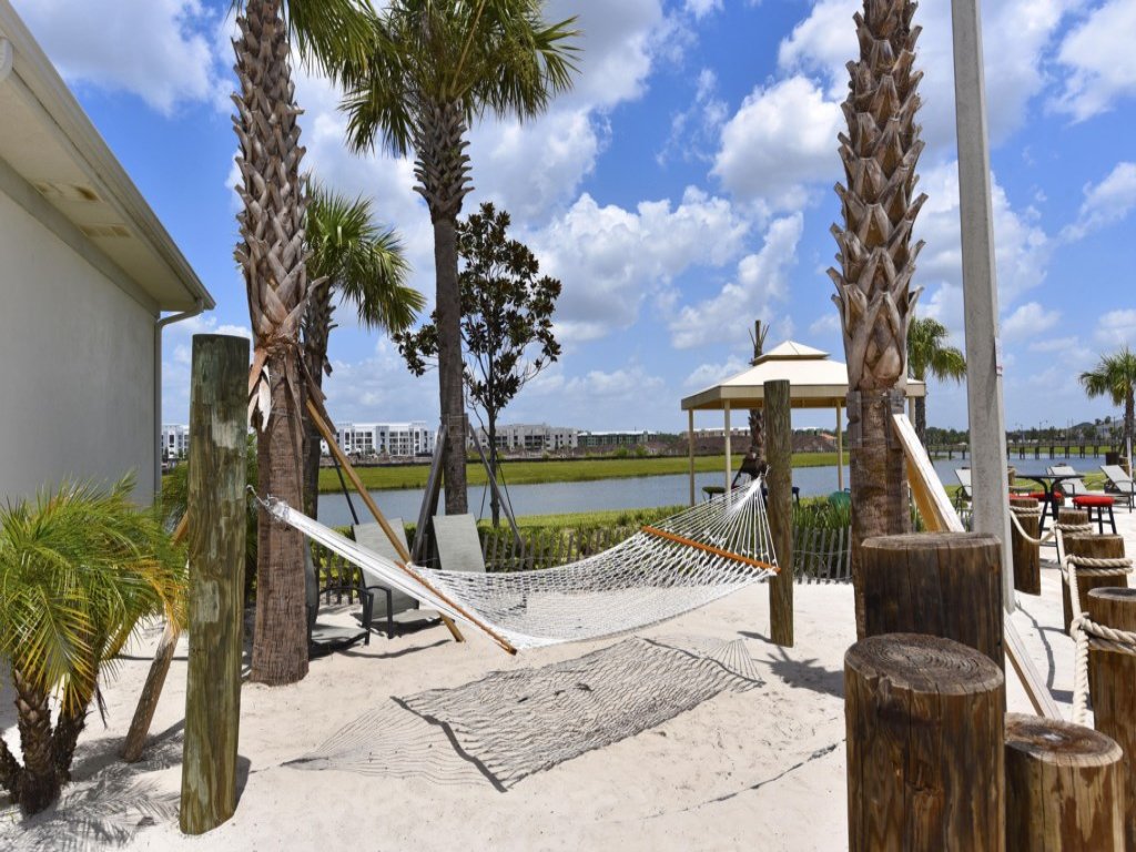 8 Bed Storey Lake Resort- Huge Bedroom for Kids Vacation Rental in Kissimmee - RedAwning