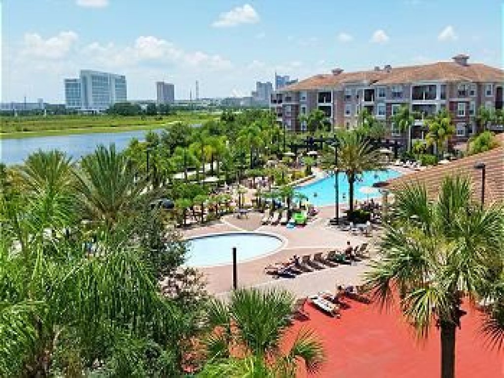 NEW! Vista Cay Luxury Mirage Vacation Rental in Orlando - RedAwning