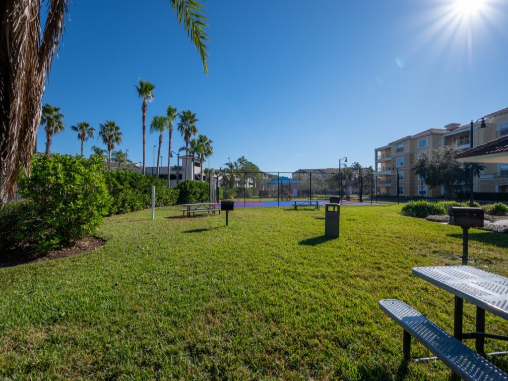 Vista Cay Lakeview Elysium Vacation Rental in Orlando - RedAwning