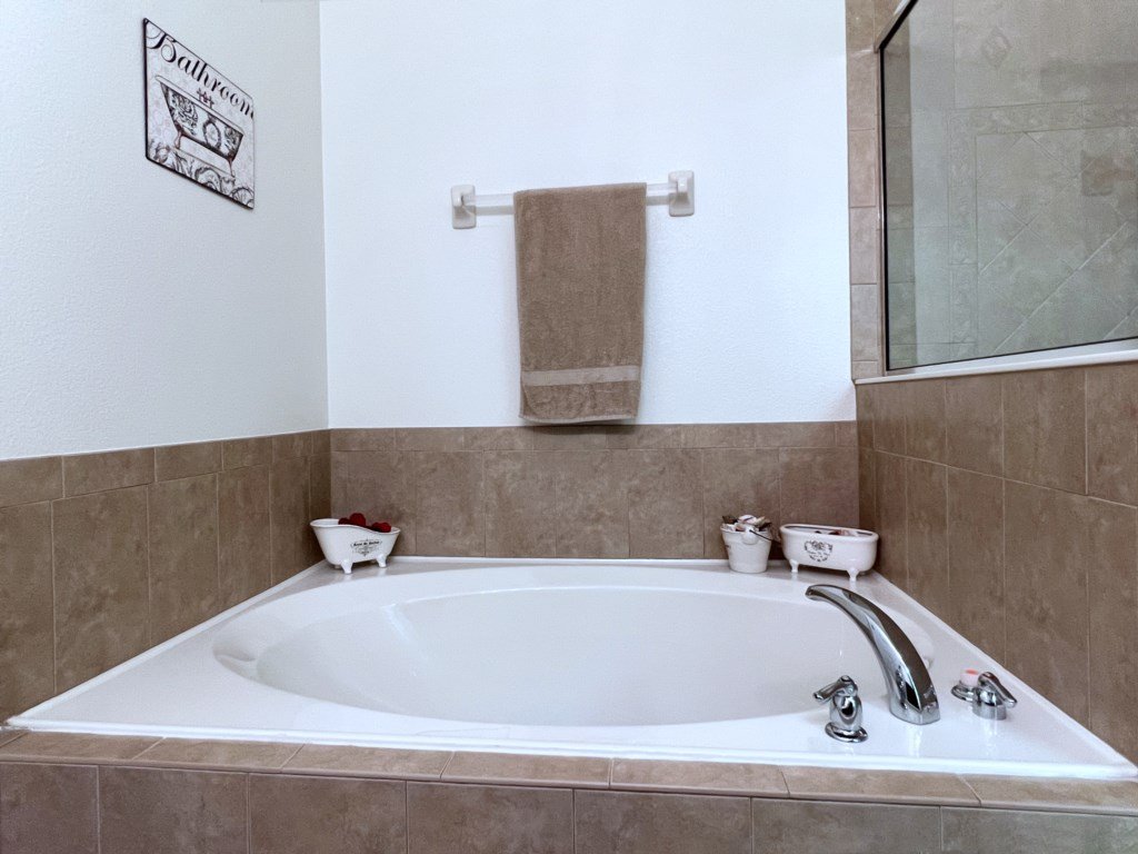 Cozy 4 Bed 3 Bath Private Pool Home with Game Room Vacation Rental in Kissimmee - RedAwning