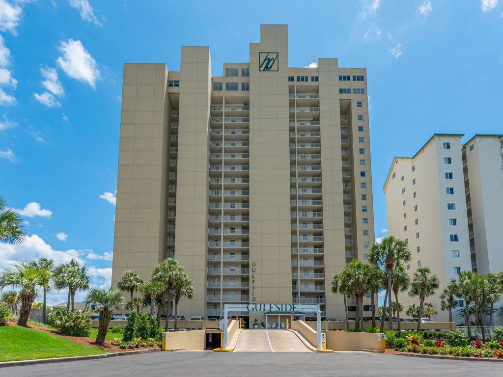 HD1605 Vacation Rental in Miramar Beach - RedAwning