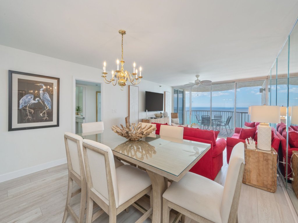 HD1605 Vacation Rental in Miramar Beach - RedAwning