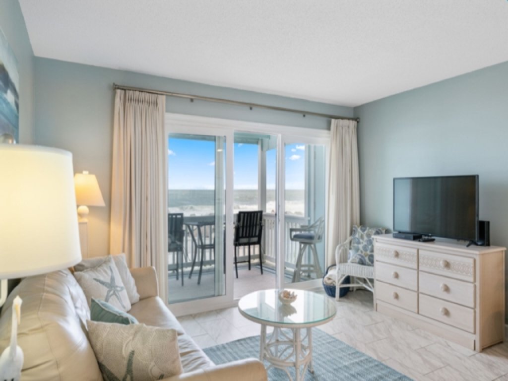 Beach Bliss Vacation Rental in North Carolina - RedAwning