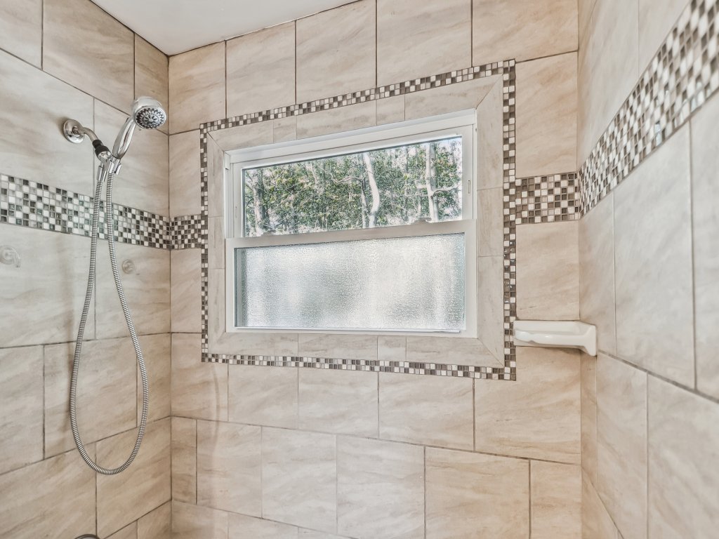 Poconos Chalet newly renovated, great location Vacation Rental in Pennsylvania - RedAwning