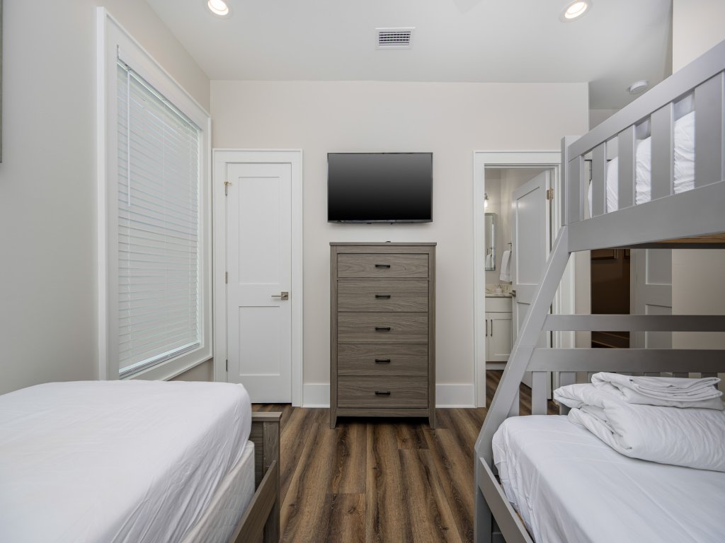 West Side Cottages N Vacation Rental in Gulf Shores - RedAwning