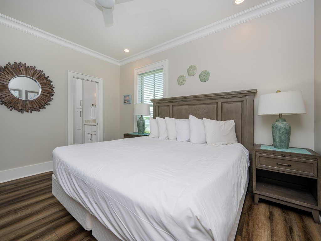 West Side Cottages N Vacation Rental in Gulf Shores - RedAwning