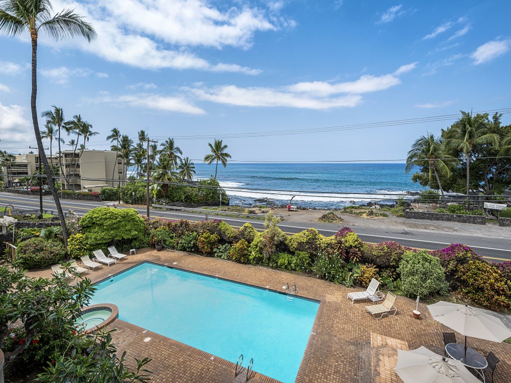 Holualoa Bay Villas#103 Vacation Rental in Kailua Kona - RedAwning