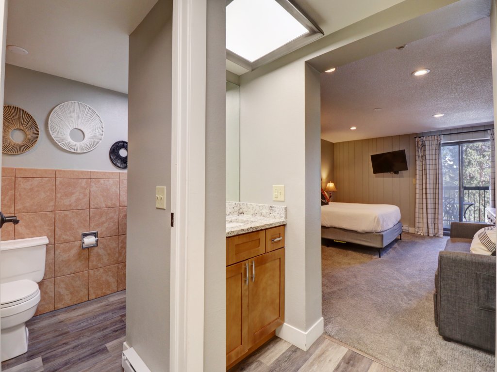 CM321H Copper Mtn Inn Vacation Rental in Copper Mountain - RedAwning