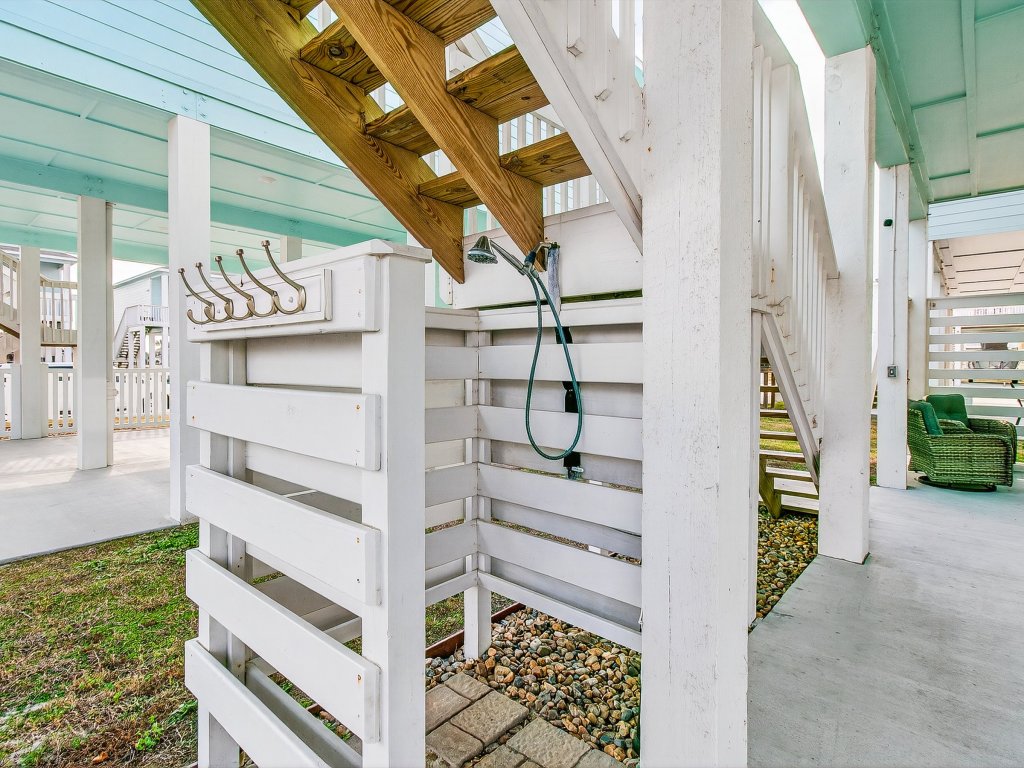 Turtle Cove Vacation Rental in Rockport - RedAwning