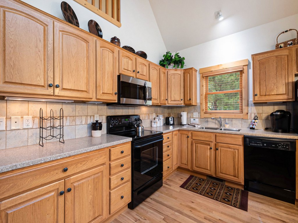 Solitude Bighorn #5 Vacation Rental in Estes Park - RedAwning