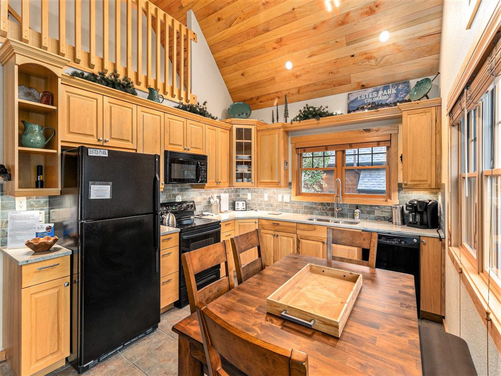 Solitude Beaver #3 Vacation Rental in Estes Park - RedAwning