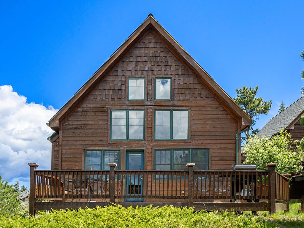 Solitude Bobcat #6 Vacation Rental in Estes Park - RedAwning