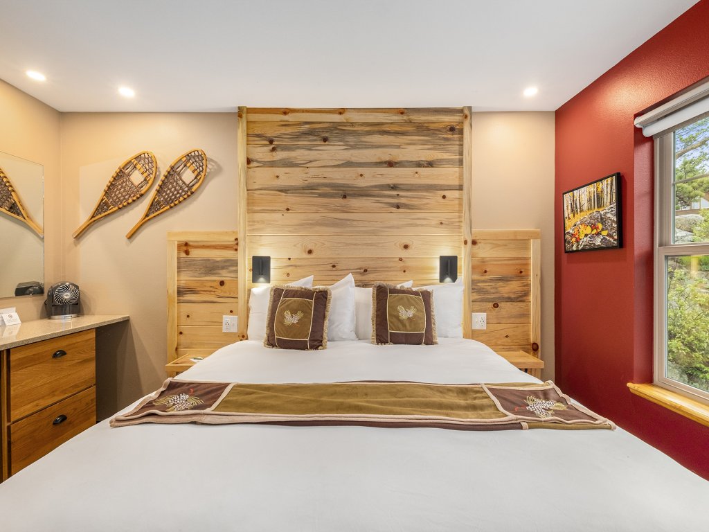 Solitude Fern Lake 202 Vacation Rental in Estes Park - RedAwning