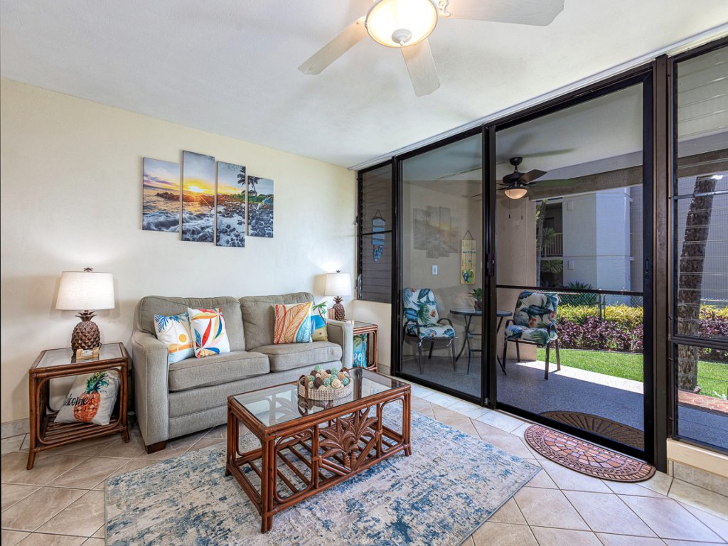 Milowai 101 Vacation Rental in Wailuku - RedAwning