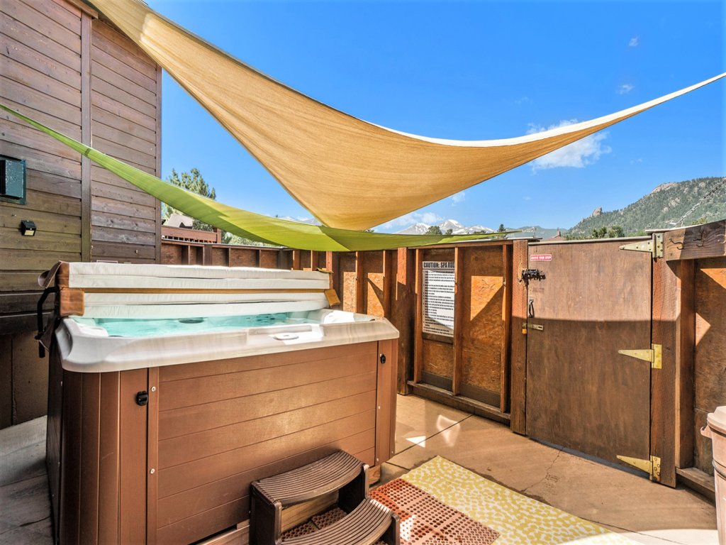 Solitude Eagle #5 Vacation Rental in Estes Park - RedAwning