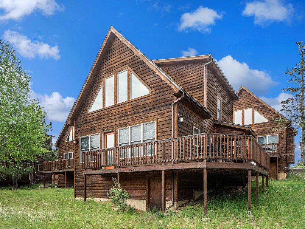 Solitude Eagle #5 Vacation Rental in Estes Park - RedAwning